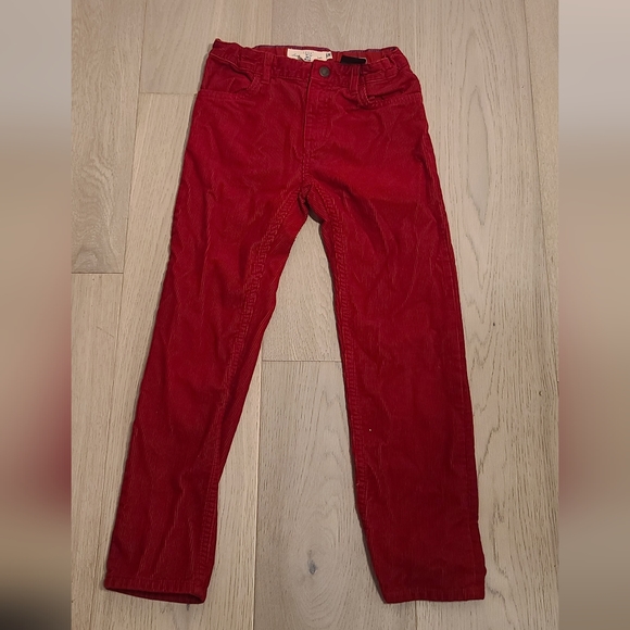 H&M red twill pants family look - Picture 5 of 6